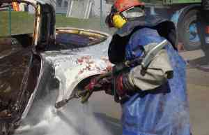 Nahaufnahme Fahrerseite Kotflügel hinten